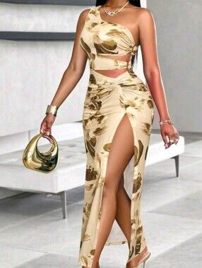 One-Shoulder Beige Floral Cutout Maxi Dress